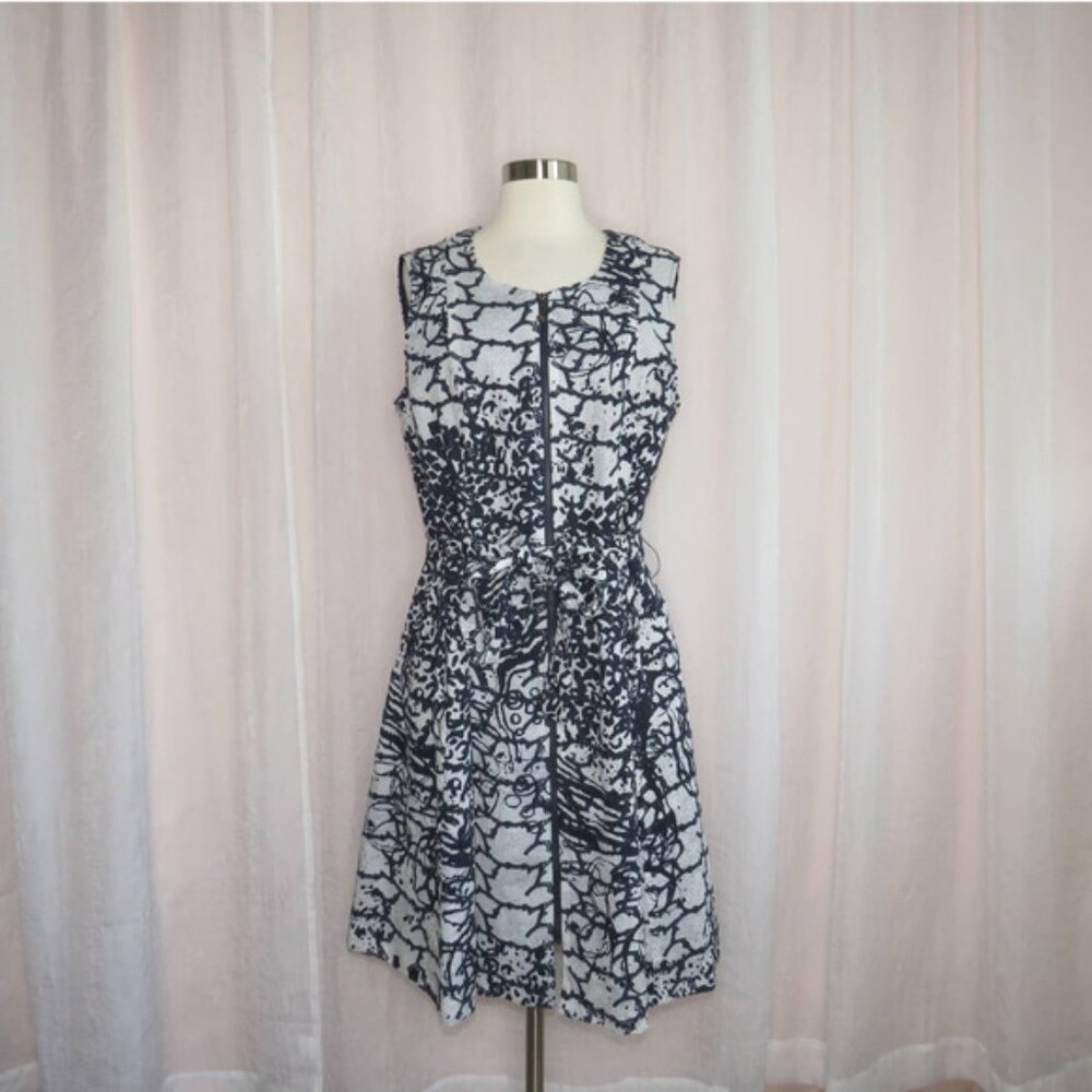 Samuel Dong  Eyelet Embroidered Zipper Front Dress size XS